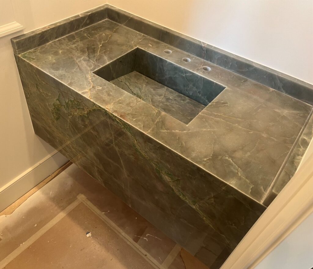 Custom Integrated sink green